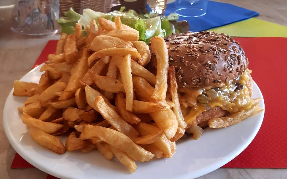 Relais Du Pont - Restaurant Beauvene - restaurant sympa BEAUVENE